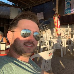 Meet your Posher, Boris